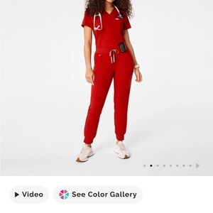 Figs Limited Edition “Winning Red” Set